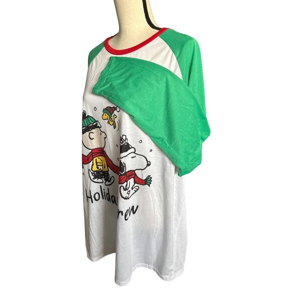 Peanuts Holiday Crew Long-Sleeve Tee Raglan Green White Snoopy Charlie Brown XL - Picture 2 of 4